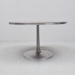 1342 9100 PEDESTAL TABLE